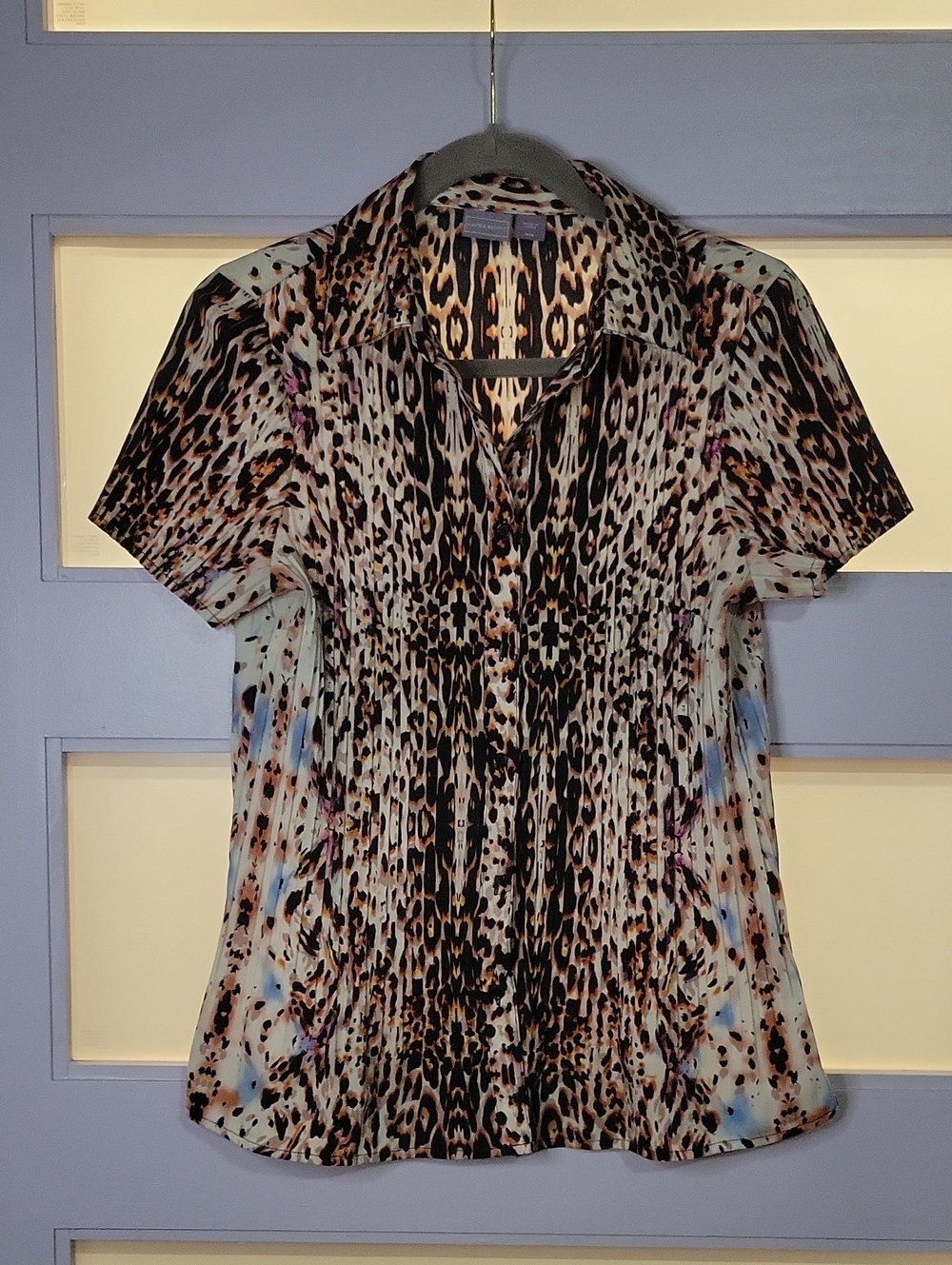 Laura Scott Short-Sleeve Leopard Print Button-Front Top in Black, Brown, Cream